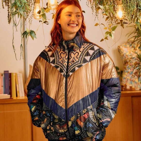 FARM RIO Puffer Jacket M Reversible Borogodo Metallic Floral Tropical Winter - Picture 1 of 15